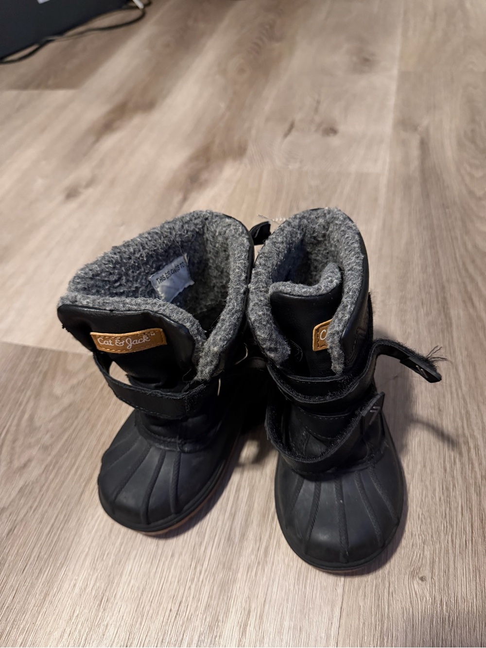 Cat & Jack Black Kids' Snow Boots with Grey Lining